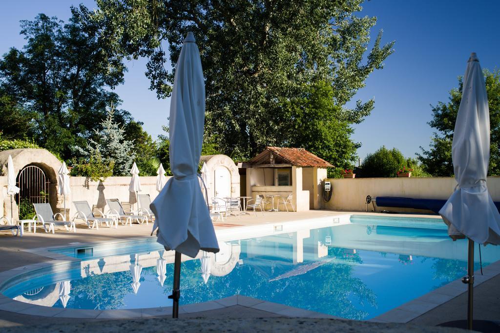 ホテル Le Manoir Saint Jean エクステリア 写真