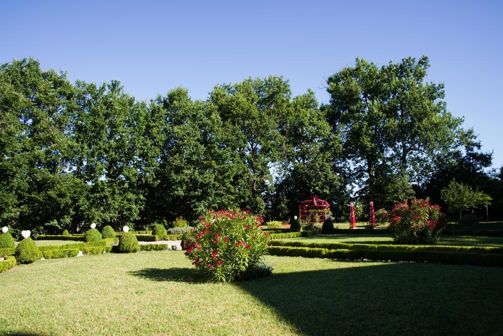 ホテル Le Manoir Saint Jean エクステリア 写真